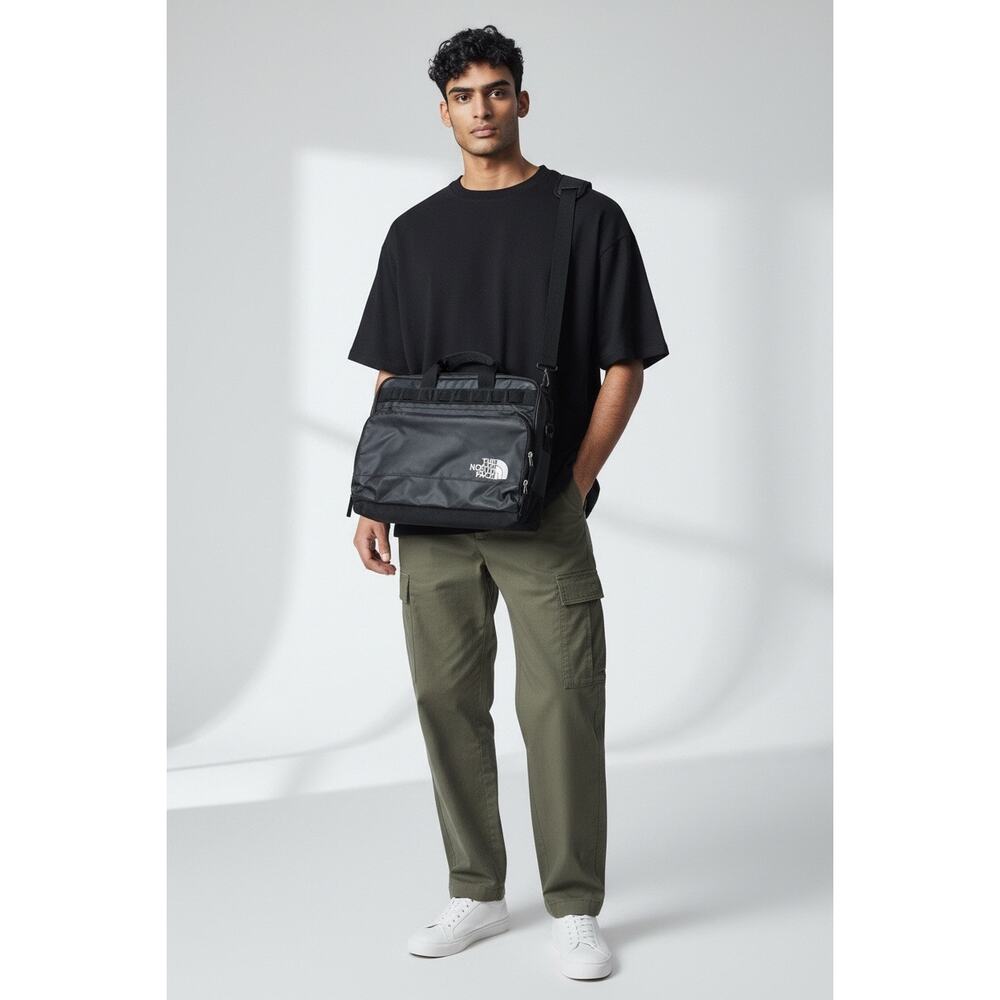 The North Face Base Camp Voyager Sling Backpack, Black, Padded Laptop, Messenger - Picture 8 of 13